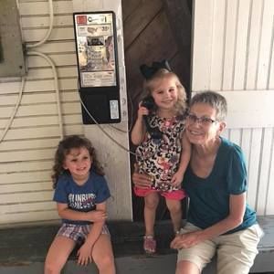 Meet your Posher, Donna sue